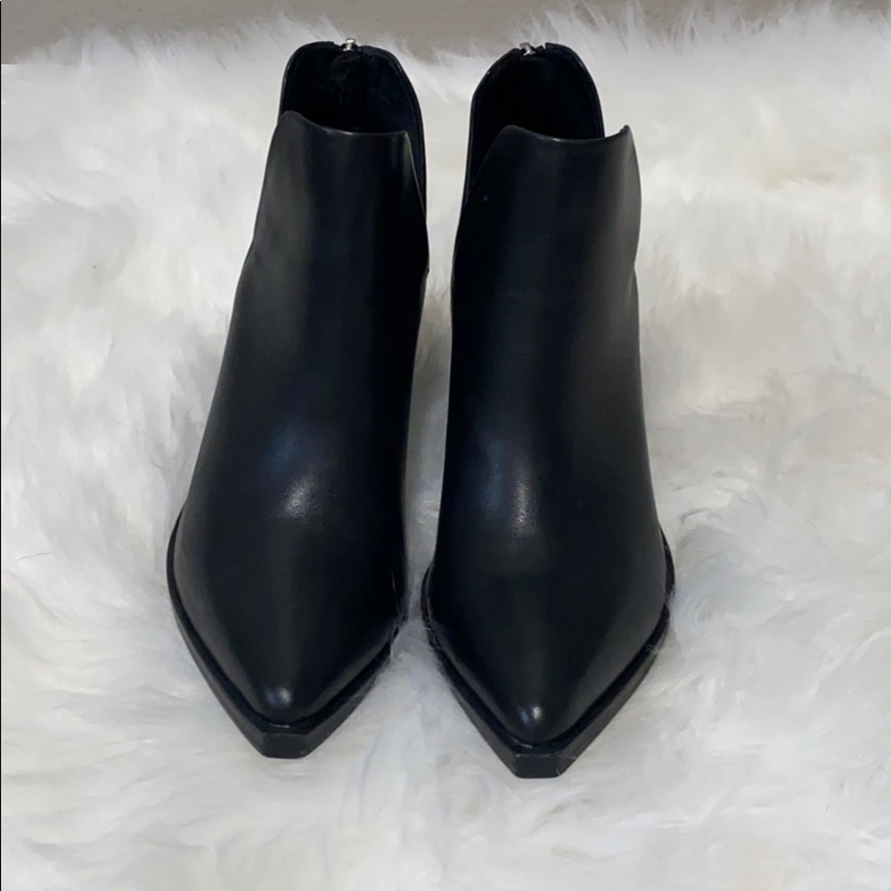 Steve Madden Alyse Booties